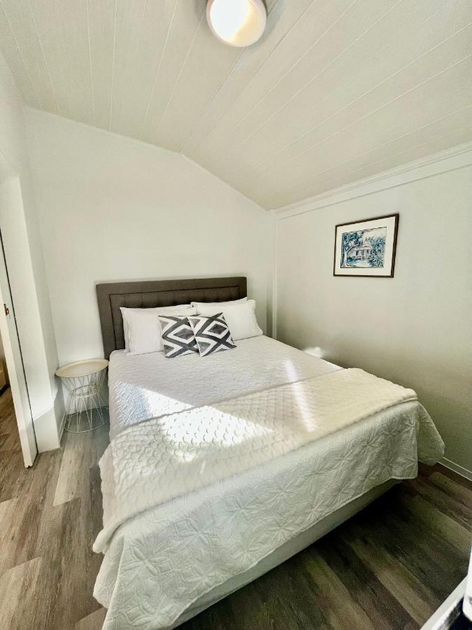 Tiaki Guesthouse - Cozy Modern Studio - 5Min Drive From The Beach And Punaauia Center Екстериор снимка