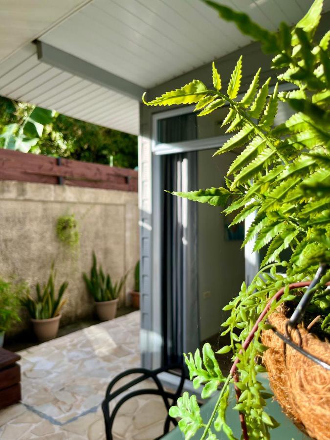 Tiaki Guesthouse - Cozy Modern Studio - 5Min Drive From The Beach And Punaauia Center Екстериор снимка